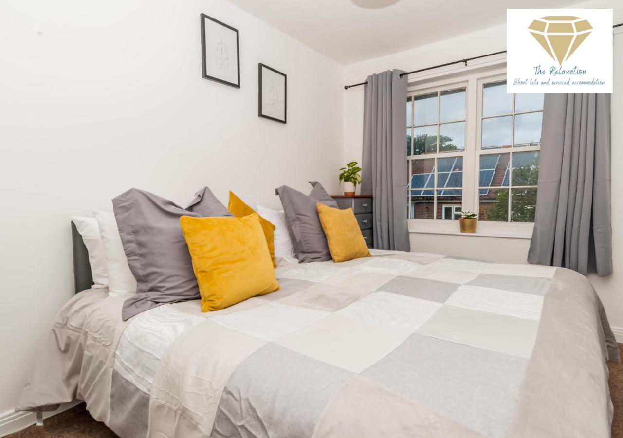 2 Bed Apartment-5 Guests - Business-Relocation-Parking - The Brighton Short Stay & Serviced Apartments מראה חיצוני תמונה